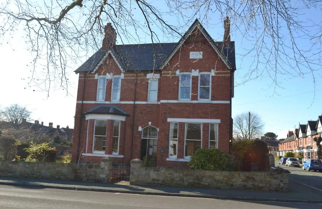 Chilton House-1