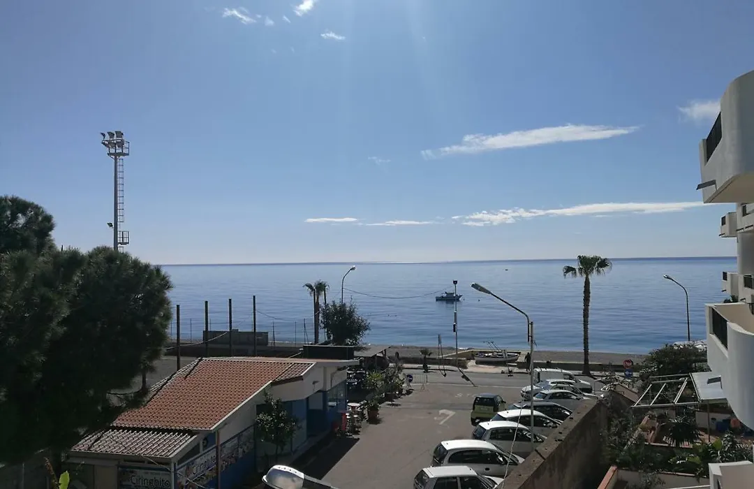 La Finestra sul Mare-1