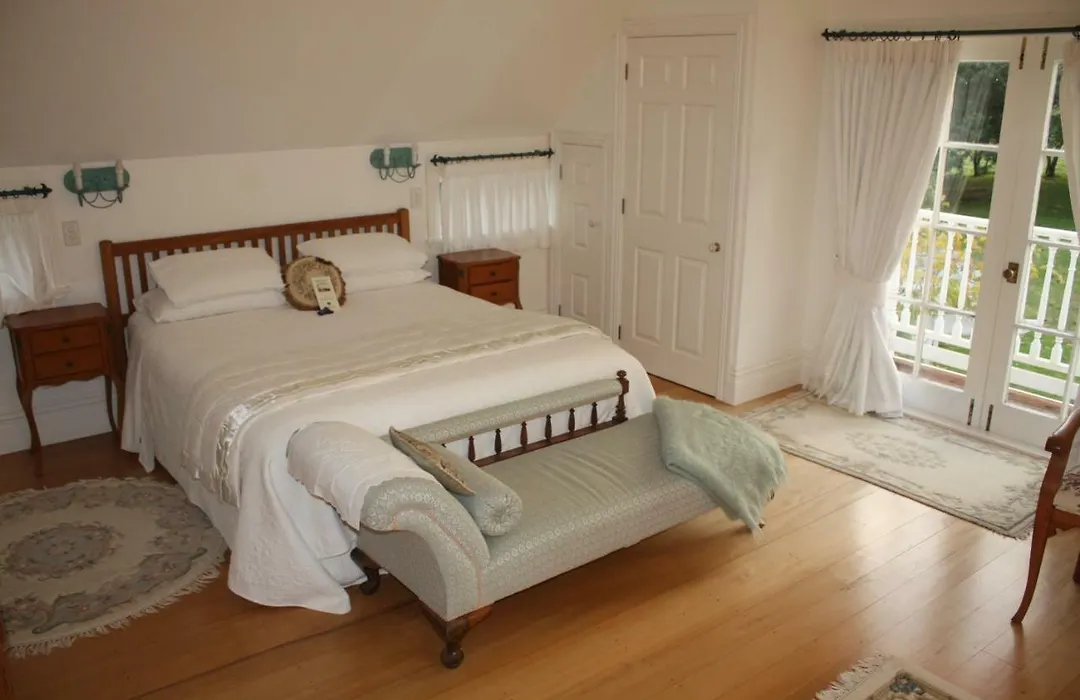 Paheke Boutique Lodge-1