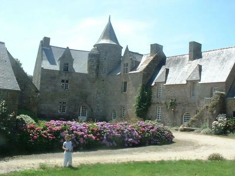 Manoir de Kerguéréon-1