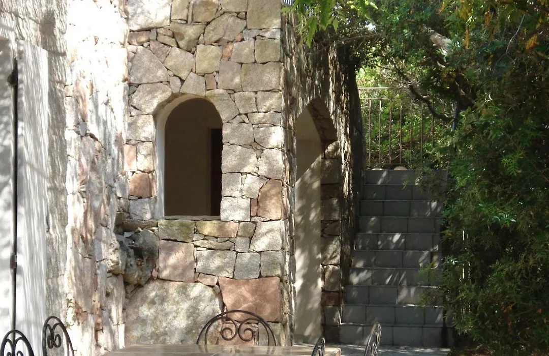 Les Chambres De L'Hote Antique-1