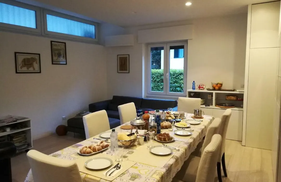 B&B Rosa Blu-1