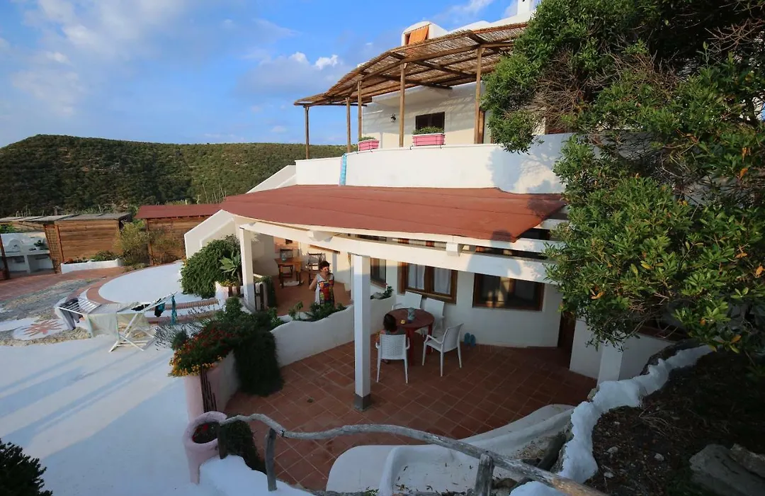 Il Cigno Affittacamere Bed & Breakfast-1