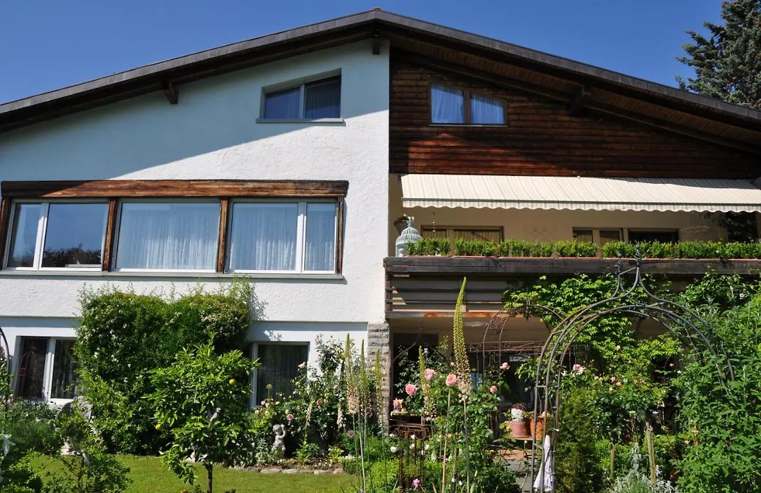 Im Roeseligarten-1