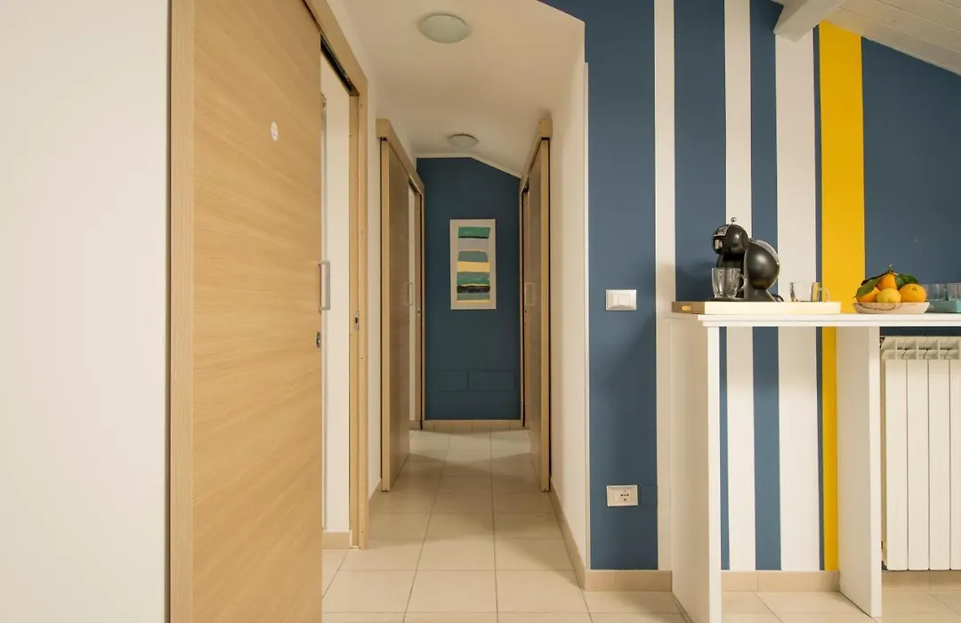 Civico 64 Bed&Breakfast in mansarda-1
