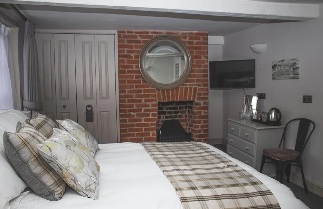 The Angel Inn-1