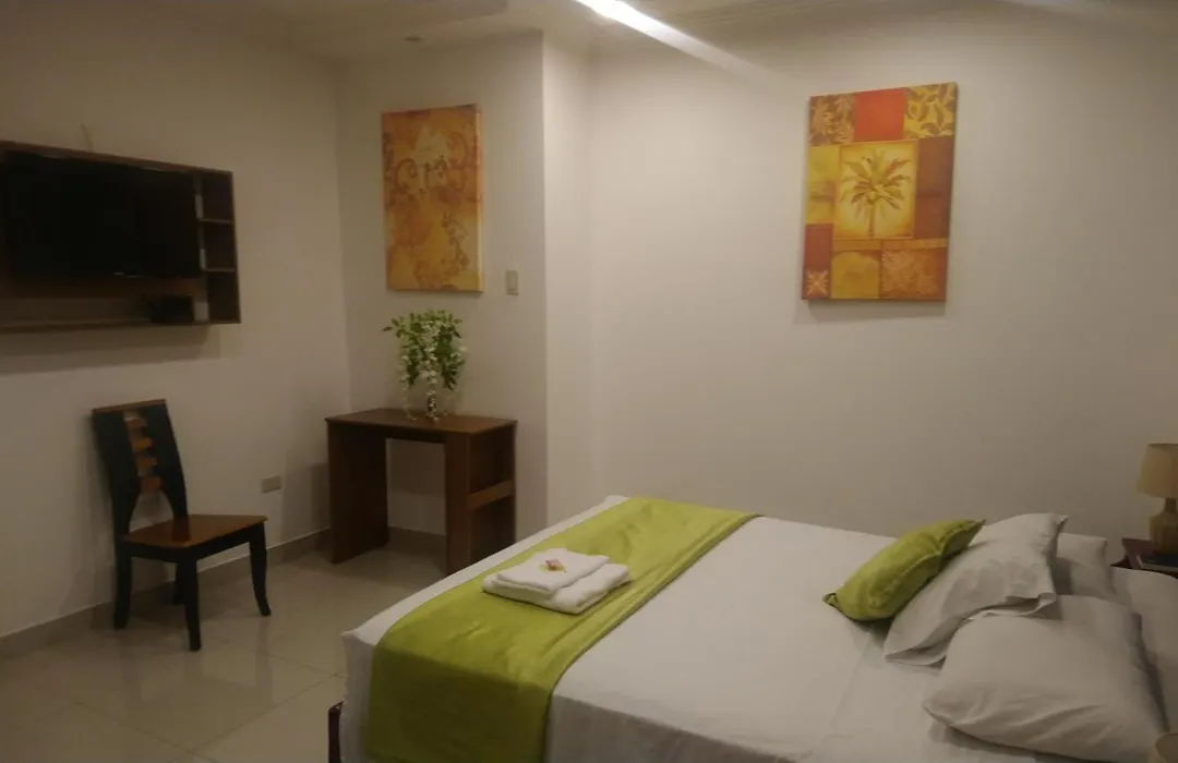 Hostal Perla Real Inn-1