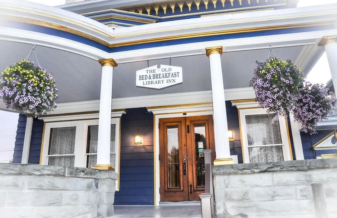 The Old Library Inn Bed & Breakfast-1