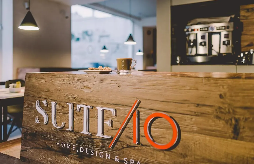 Suite 10 Home Design & Spa-1