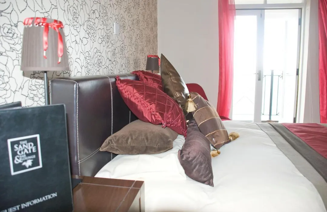 Sandgate Hotel-1