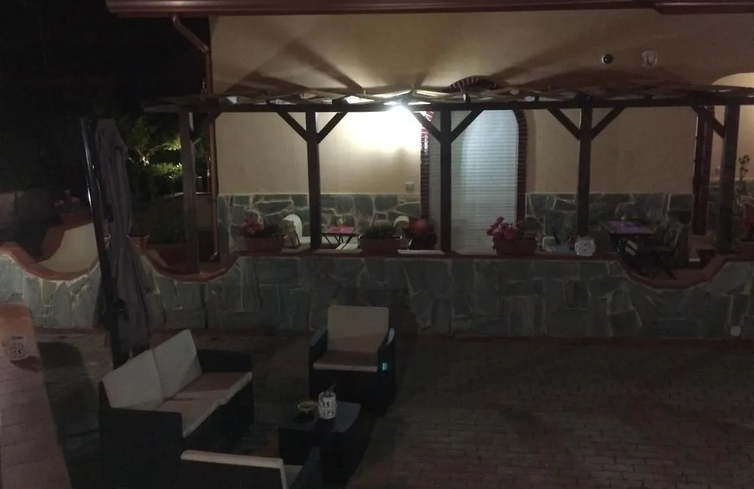 Villa Anna B&B-1