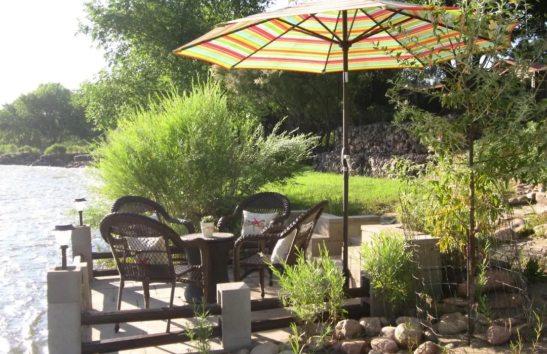 Lark Landing-1