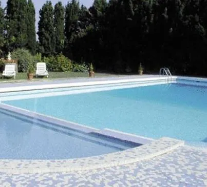 Le Domaine Du Chapitre-1