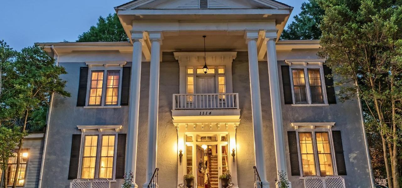 Top 3 Bed and Breakfasts in Independence, Missouri(MO), United States