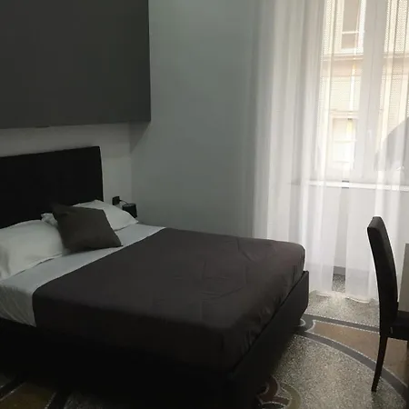 MB95 - Mezzocannone Luxurious Bed&Breakfast-2