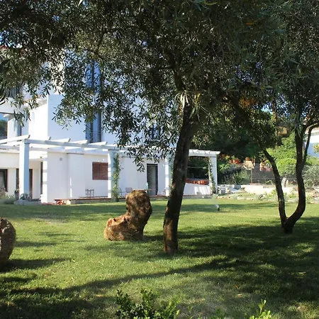 Villa La Conchiglia Rooms-3