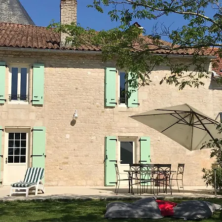 Logis de Pierre Levée-3