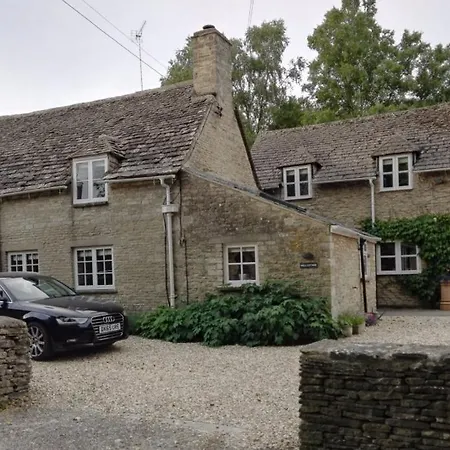 Well Cottage B&B-3