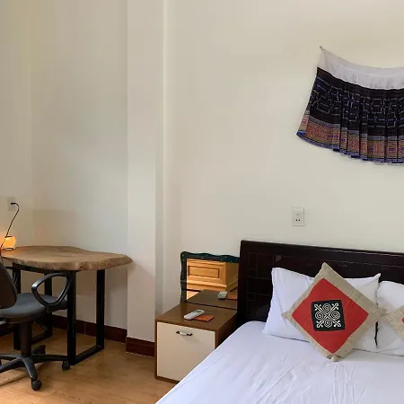 Be'S Home & Tours-3