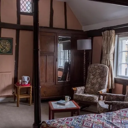 St Mary'S Bed & Breakfast-2