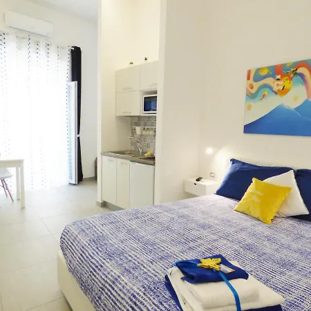 B&B Lemon Flats-2