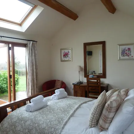 The Lodge, At Orchard Cottage-3