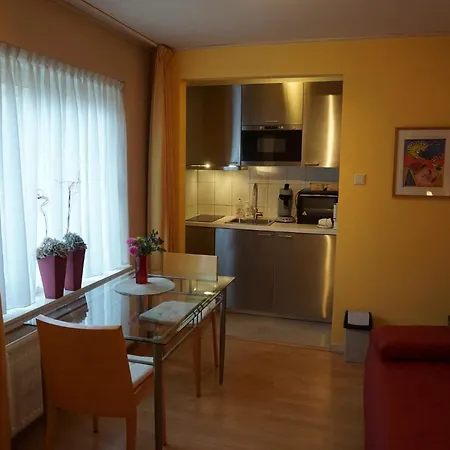 B&B Bosrand-3