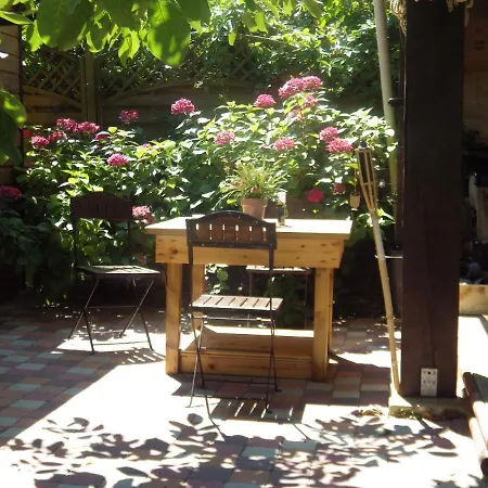 Chez Gus-2