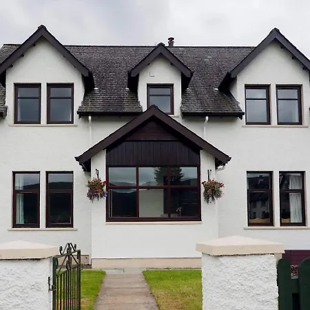 Whitehouse B&B-2