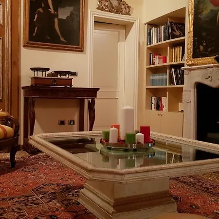 Gran Suite Piazza Maggiore - T&T communications-3