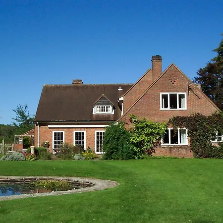 Mayertorne Cottage-2
