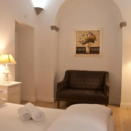 B&B La Finestra Sul Colosseo-3