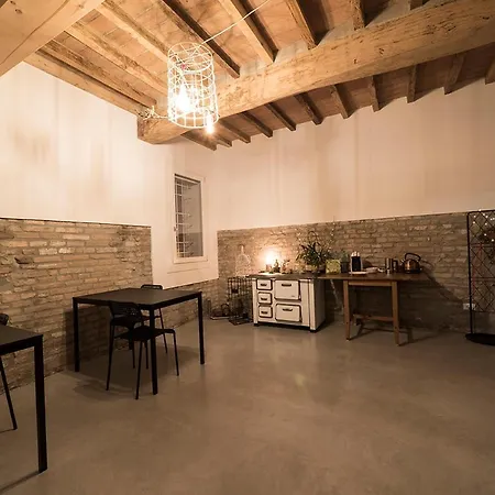 Zucchero sui Baffi- Food Lovers B&B-2