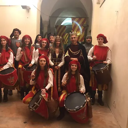 Il Pozzo e il Melograno-3