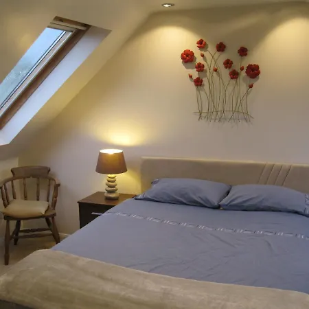 Perfect For Petersfield B&B-2