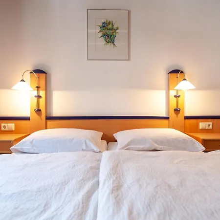 Gästezimmer im Weingut Wolf-3