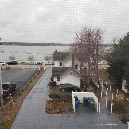 Blue Heron Inn - A Bed And Breakfast Llc-2