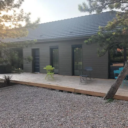 Cosy Wood House-3