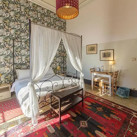 Grand Tour Design Guest House Catania Self Check-In-3