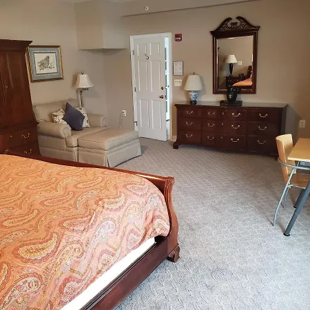 Blue Heron Inn - A Bed And Breakfast Llc-3