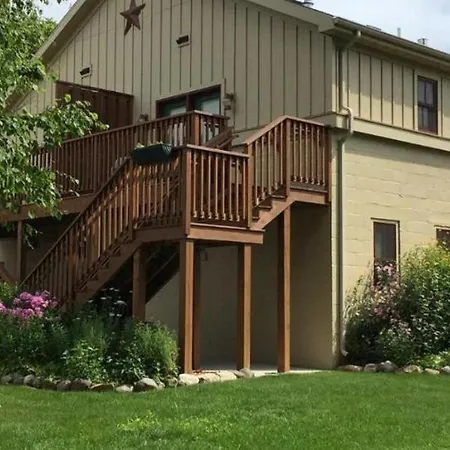 Lake Orchard Farm Retreat-3