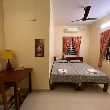 Gloria Homestay-3