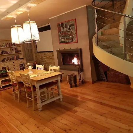 Aurelia Garden Gold B&B-2