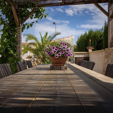 Casa De La Pina-2