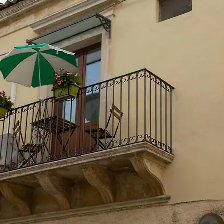 Noto Bedda Bed&Breakfast-3