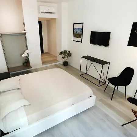 B&B Boutique Four Rooms Bari-2