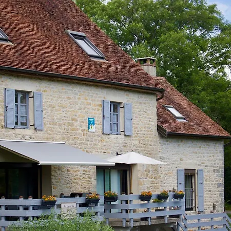 Au lavoir du Serein Les Écureuils-3