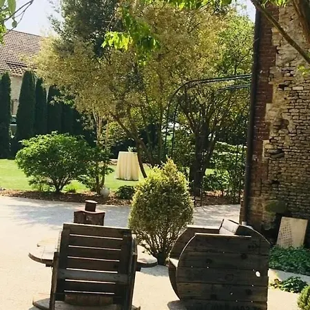 Domaine du Bû-sur-Rouvres-2