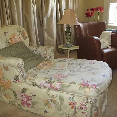 The White House Bed And Breakfast-2
