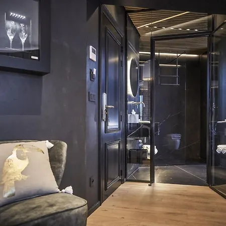 Hotel Oniro - Luxury Rooms & Wellness Suites (Adults Only)-2